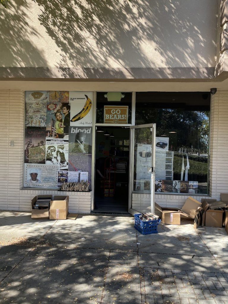 shop 1079 2 768x1024