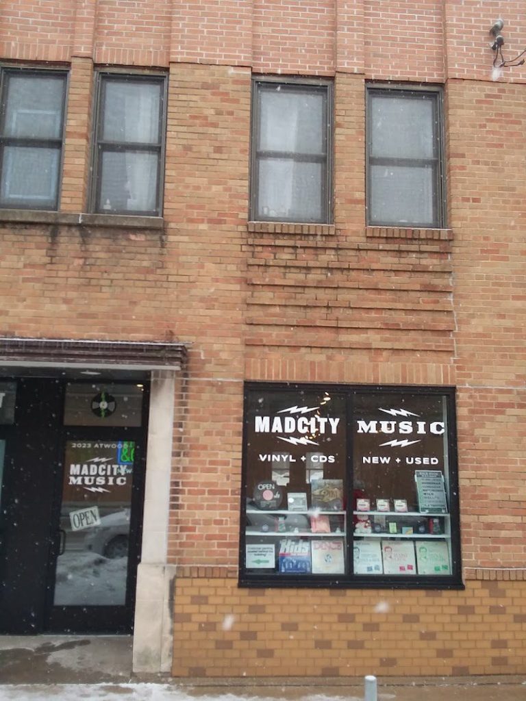 shop 1081 2 768x1024