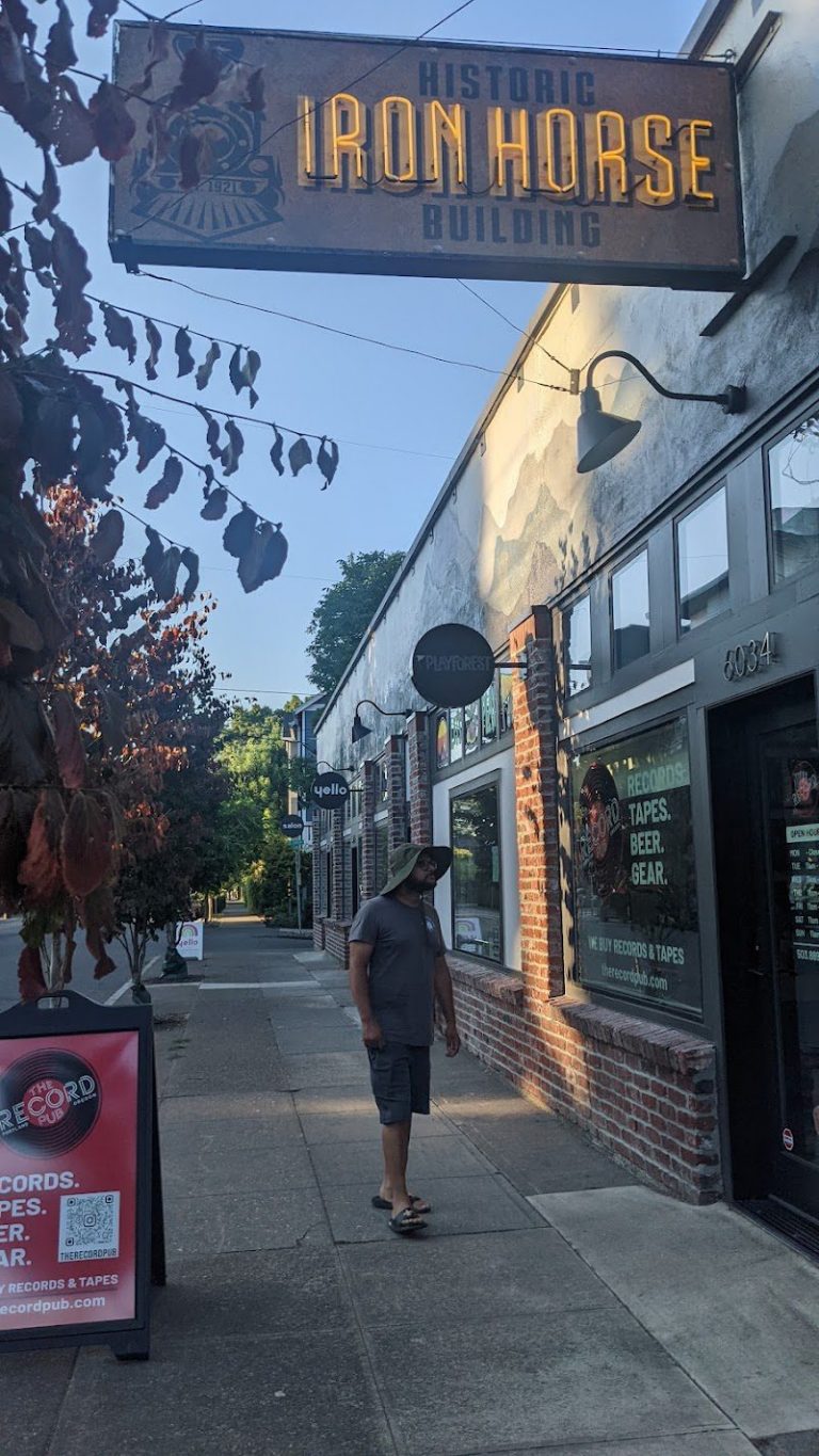 shop 1306 1 768x1365