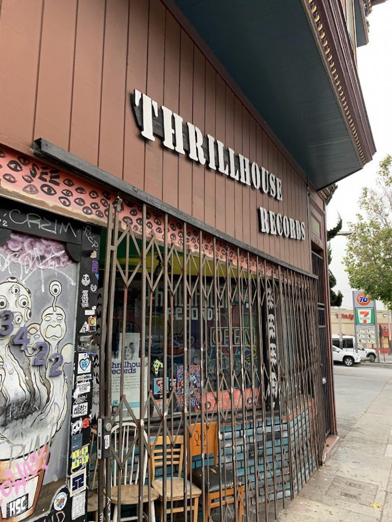 shop 1403 1 768x1024