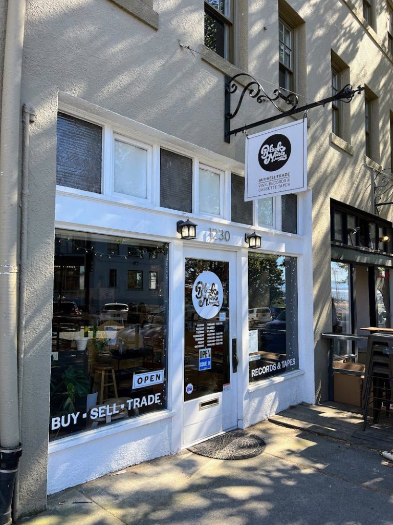 shop 1514 1 768x1024