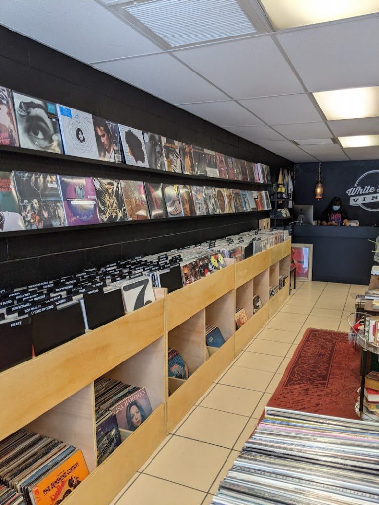 shop 1535 1 768x1024